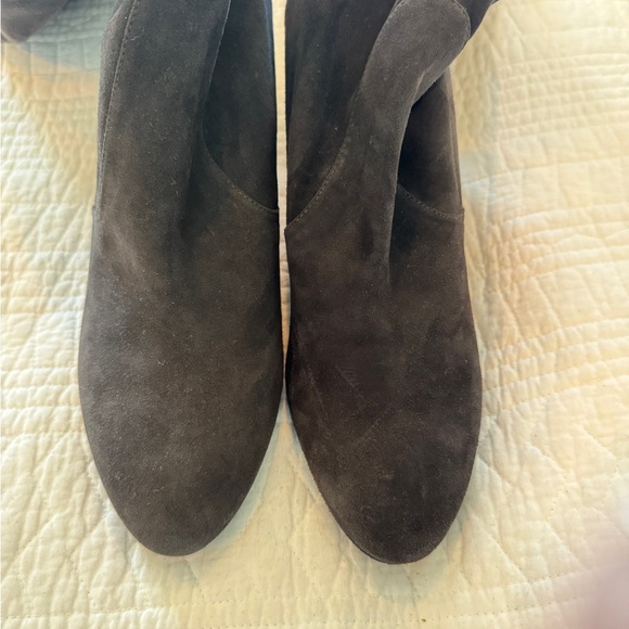 Stuart Weitzman Tieland Suede Over the Knee Boots - Picture 5 of 7